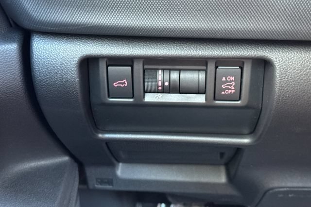 Used 2026 Subaru Forester Limited AWD/4WD image 32
