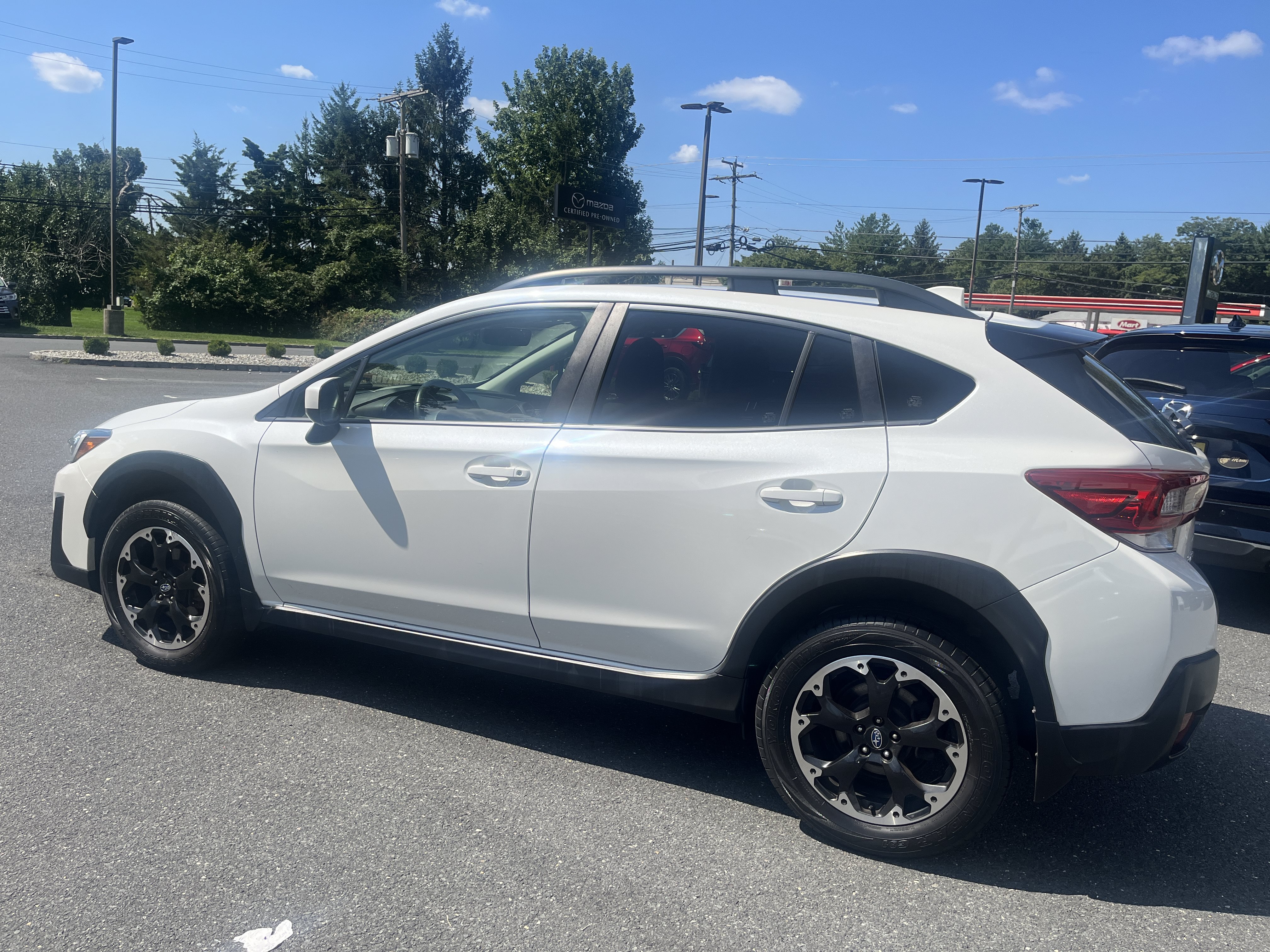 Used 2021 Subaru Crosstrek 2.0i Premium w/ Popular Package #2 AWD/4WD image 3