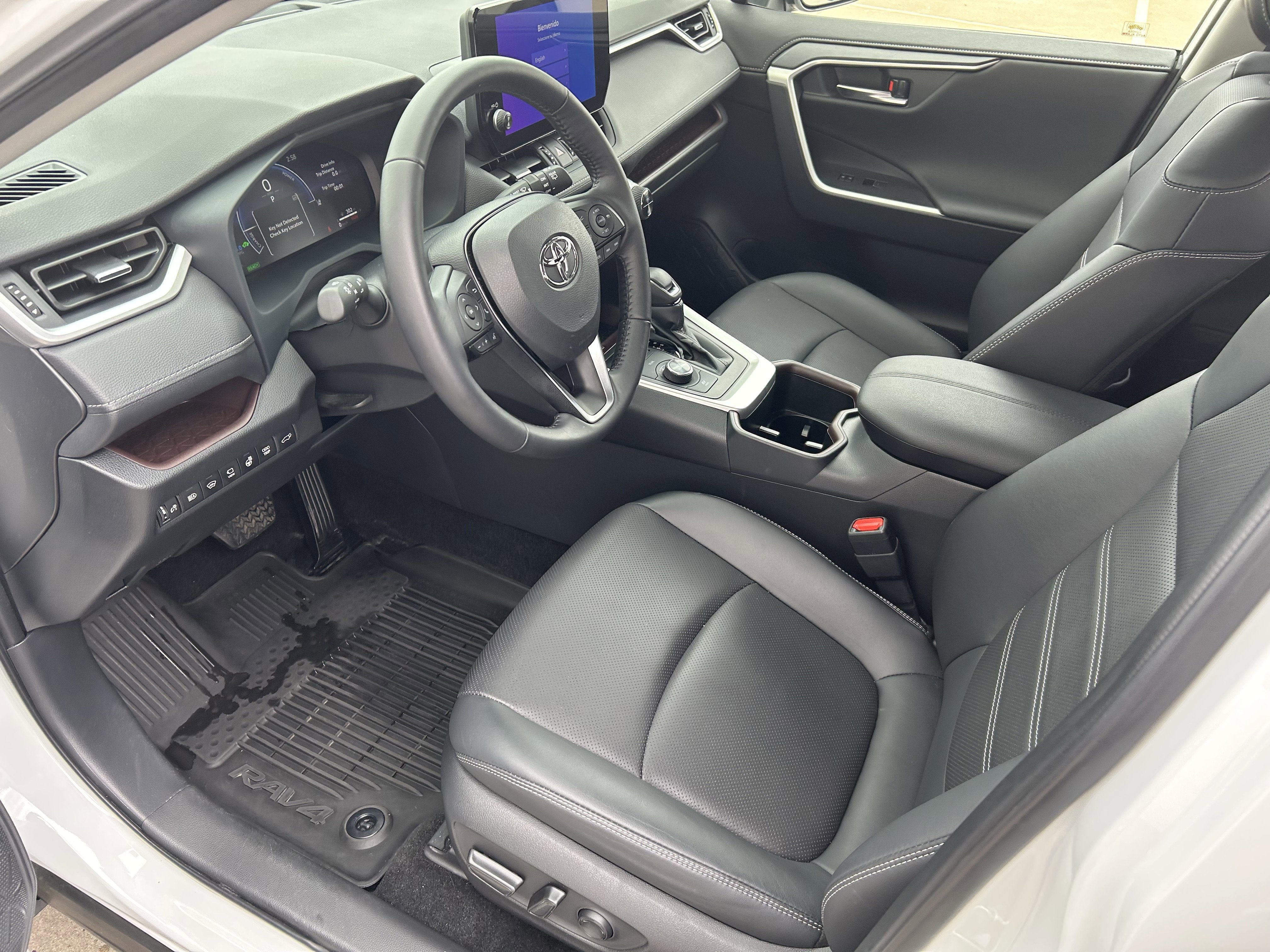Used 2025 Toyota RAV4 Limited w/ Advanced Technology Package AWD/4WD image 13