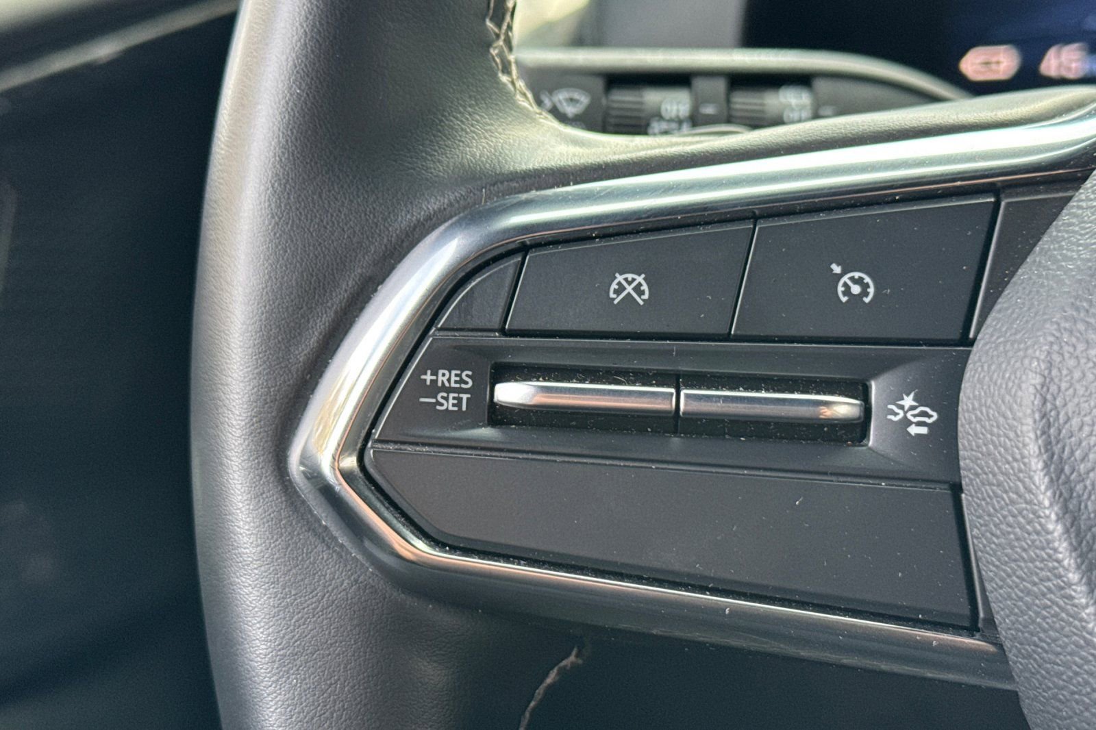 Used 2024 Chevrolet Blazer EV LT image 33