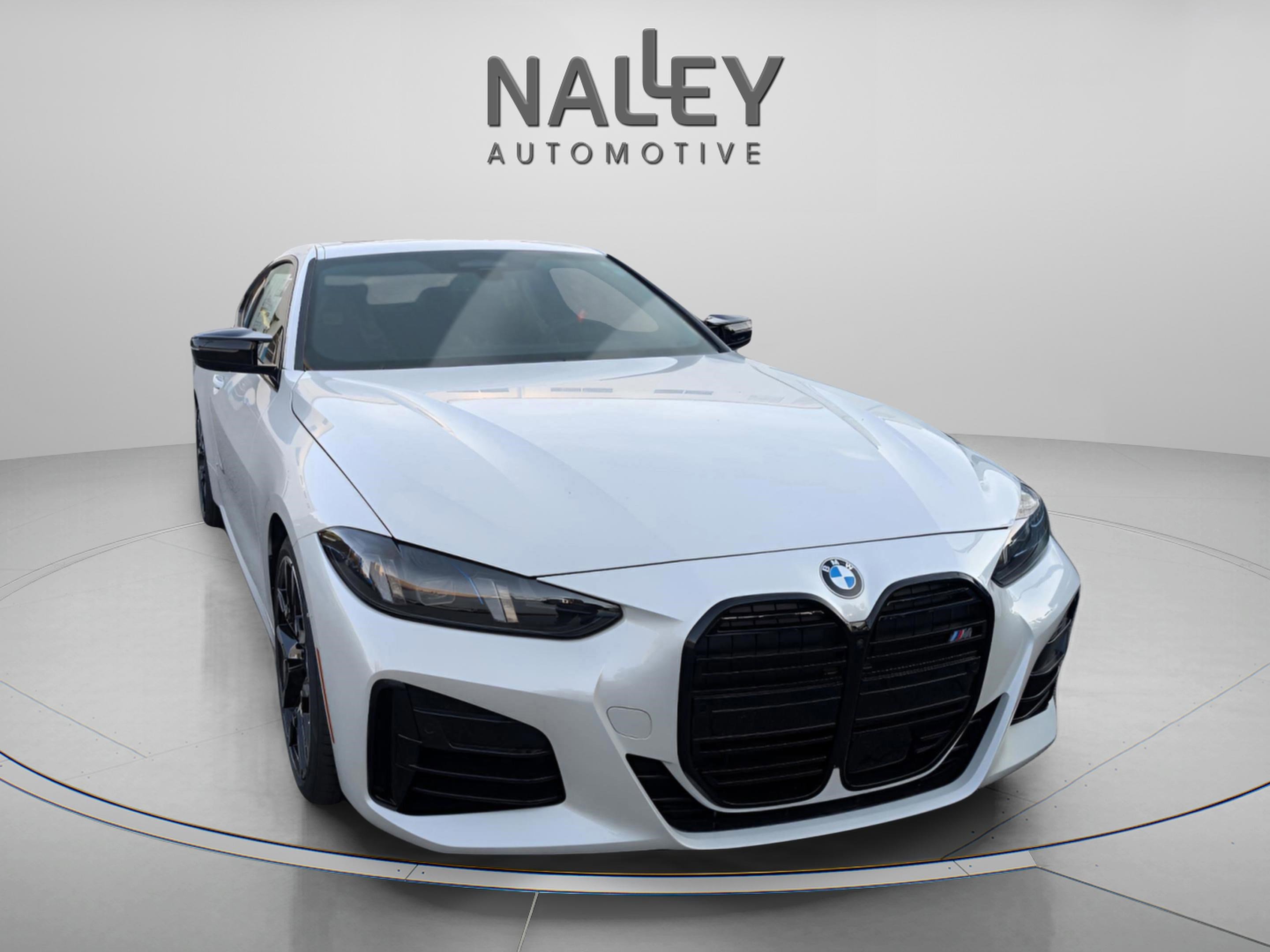 Used 2026 BMW M440i Coupe image 12