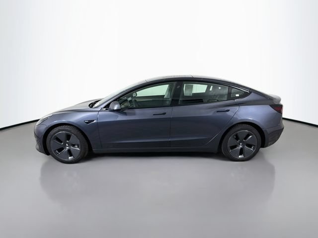 Used 2023 Tesla Model 3 Standard Range RWD image 4