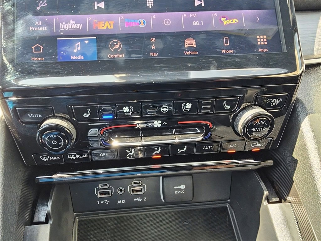 Used 2025 Jeep Grand Cherokee Limited 4xe image 24