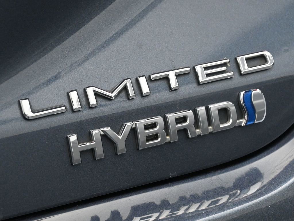 Used 2021 Toyota Avalon Limited w/ Advanced Safety Package FWD image 21