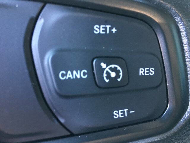 Used 2022 Jeep Wrangler Unlimited Sport image 13