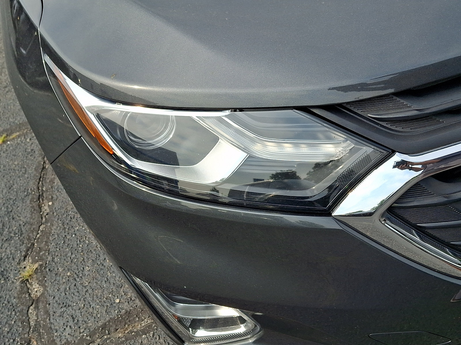 Certified 2018 Chevrolet Equinox LT FWD image 9