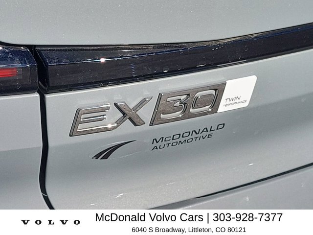 New 2026 Volvo EX30 Plus w/ Protection Package Premier AWD/4WD image 16