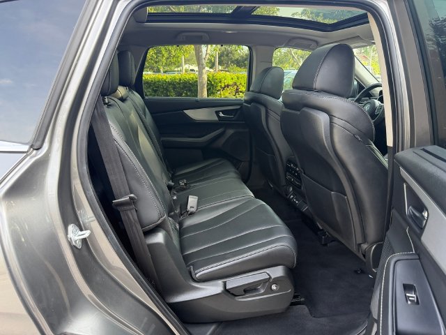 Used 2024 Acura MDX w/ Technology Package FWD image 19