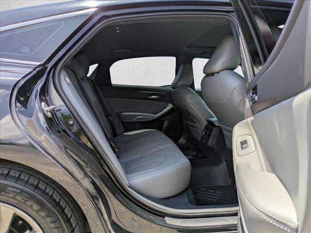 Used 2022 Toyota Avalon XLE w/ Moonroof Package FWD image 23