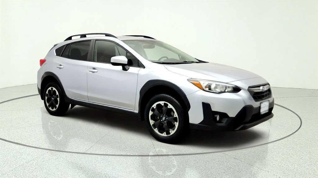 Used 2021 Subaru Crosstrek 2.0i Premium AWD/4WD image 3