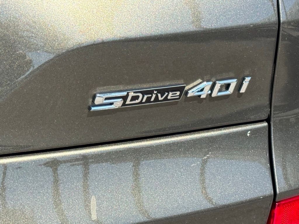 Used 2026 BMW X5 sDrive40i w/ M Sport Package image 13