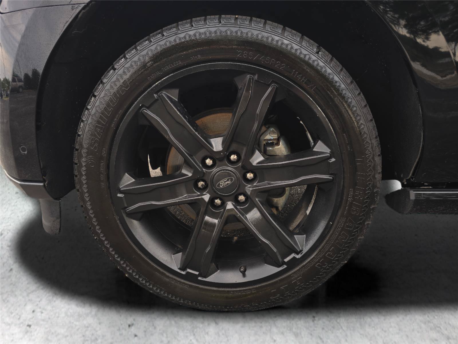 Used 2019 Ford Expedition Max Limited w/ Equipment Group 303A RWD image 32
