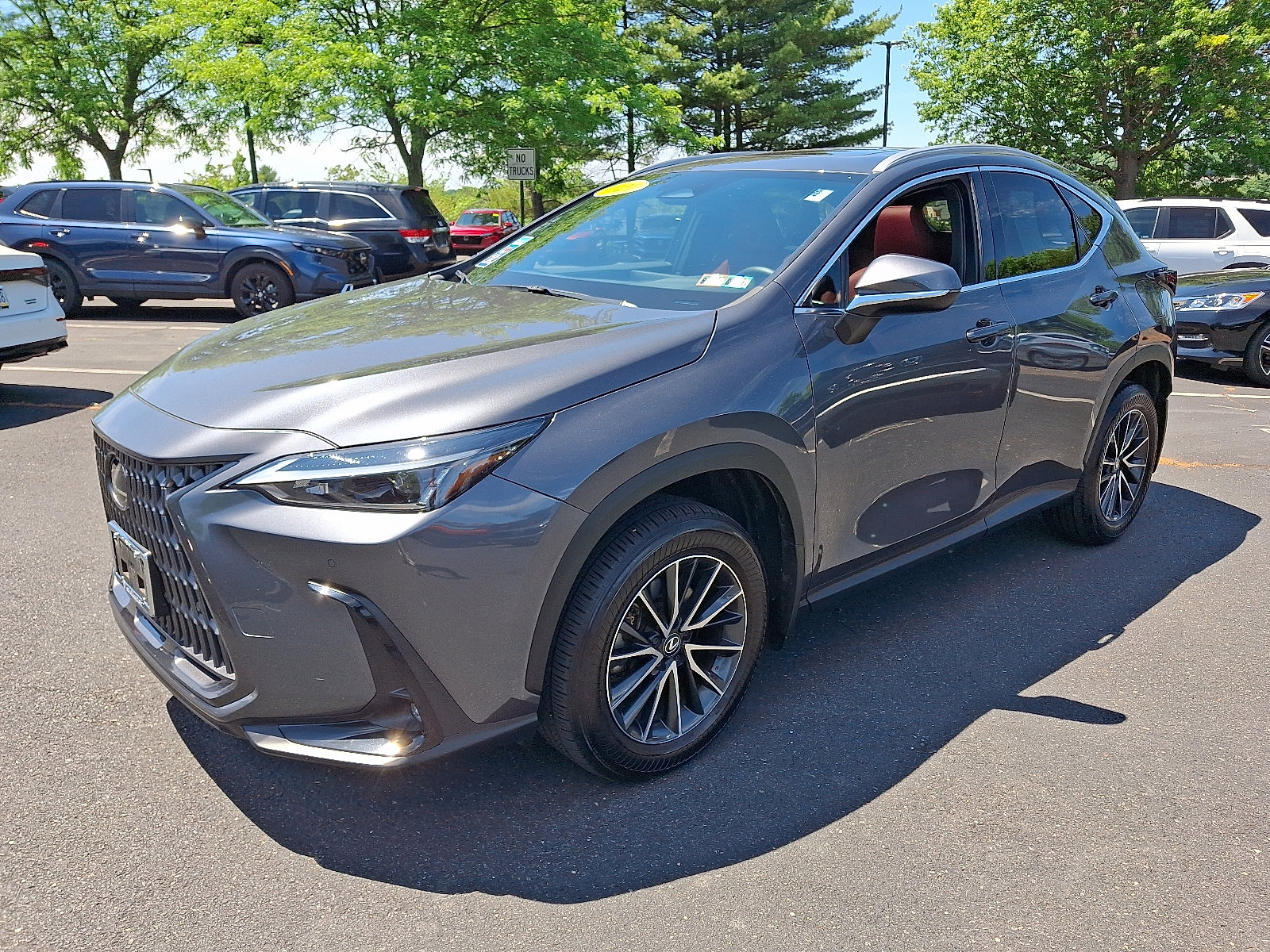 Used 2024 Lexus NX 350 AWD image 3