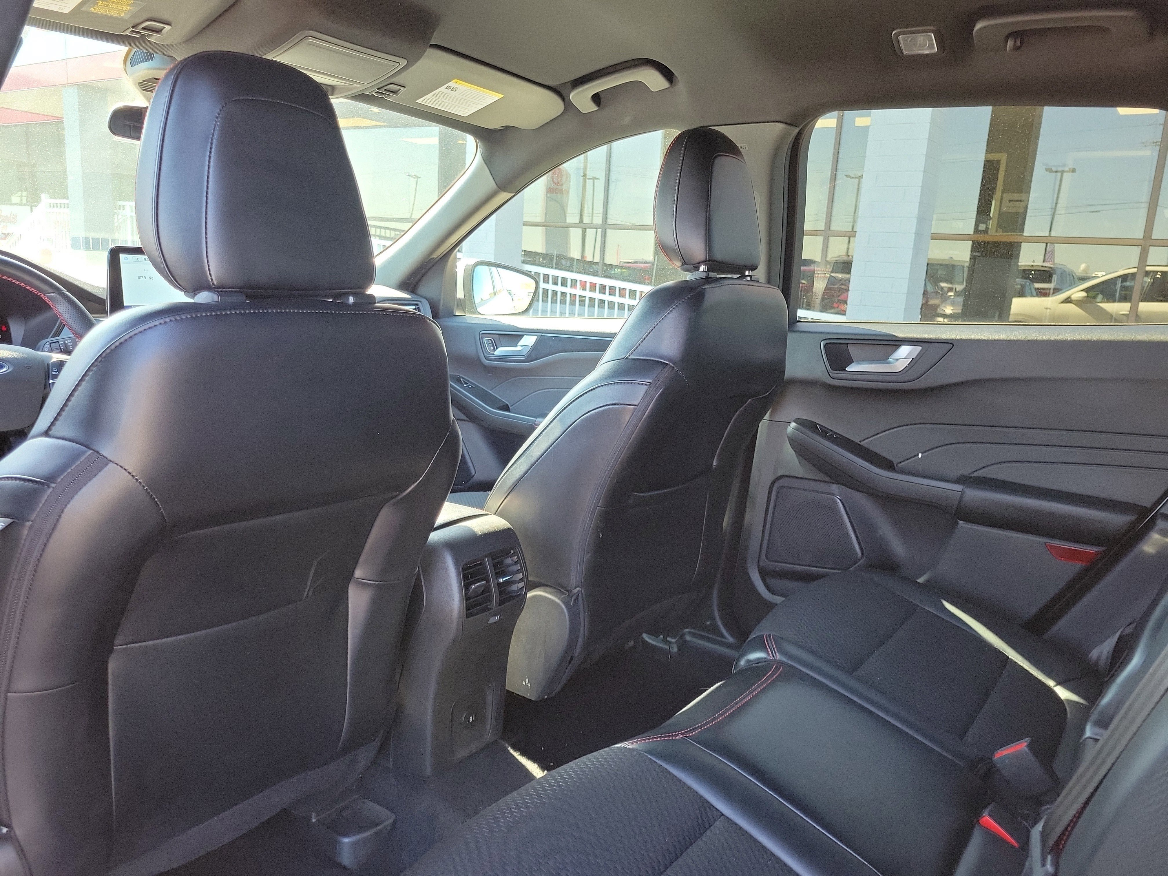 Used 2024 Ford Escape ST-Line Select AWD/4WD image 14