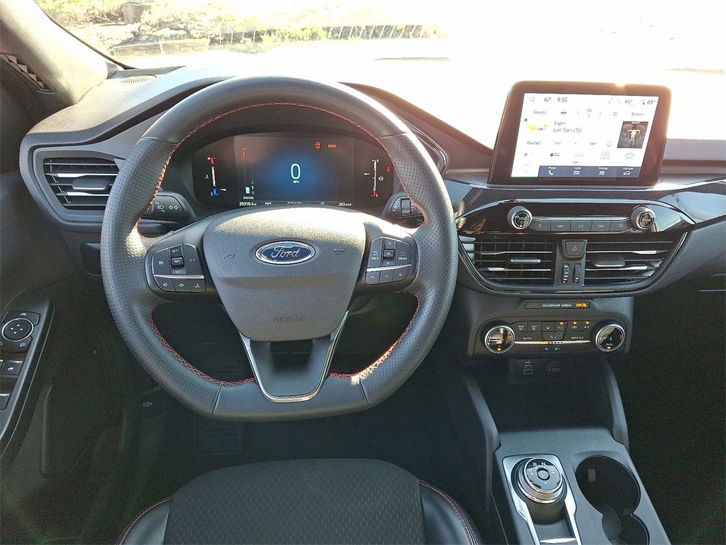 Used 2025 Ford Escape ST-Line image 13