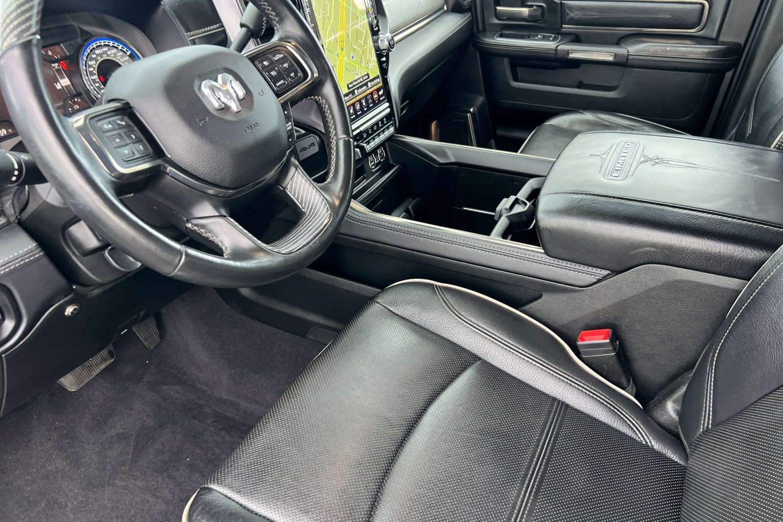 Used 2021 RAM 3500 Limited image 10