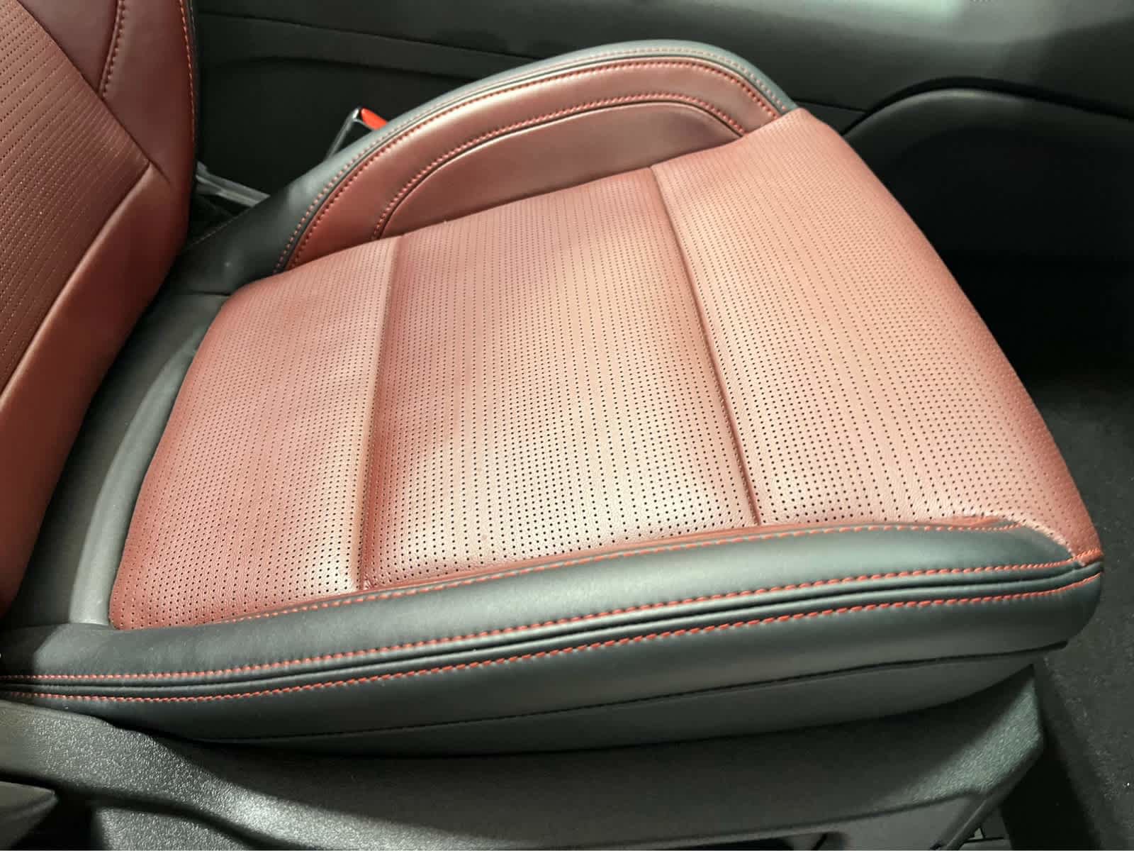 Used 2025 Ford Mustang GT Premium image 39