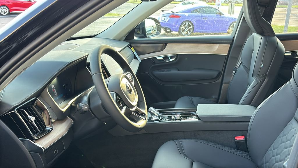 New 2026 Volvo XC90 B6 Plus image 23