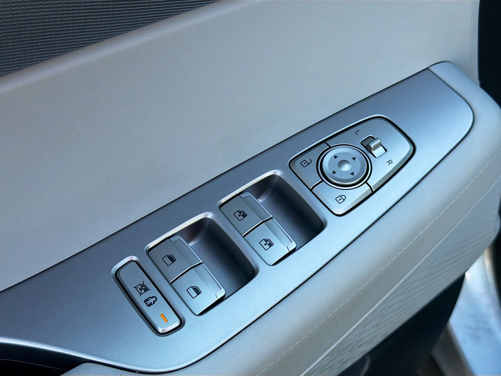 Used 2021 Hyundai Palisade SEL w/ Convenience Package image 8