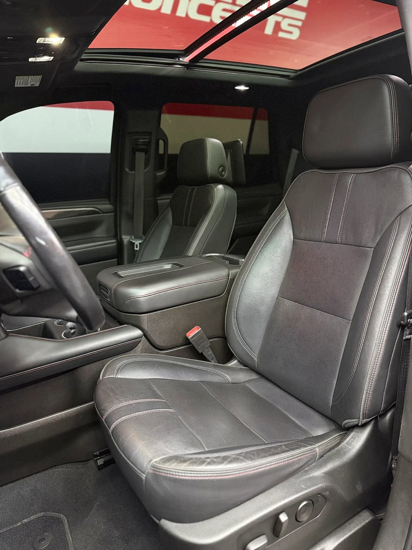 Used 2021 Chevrolet Tahoe RST w/ Luxury Package image 10