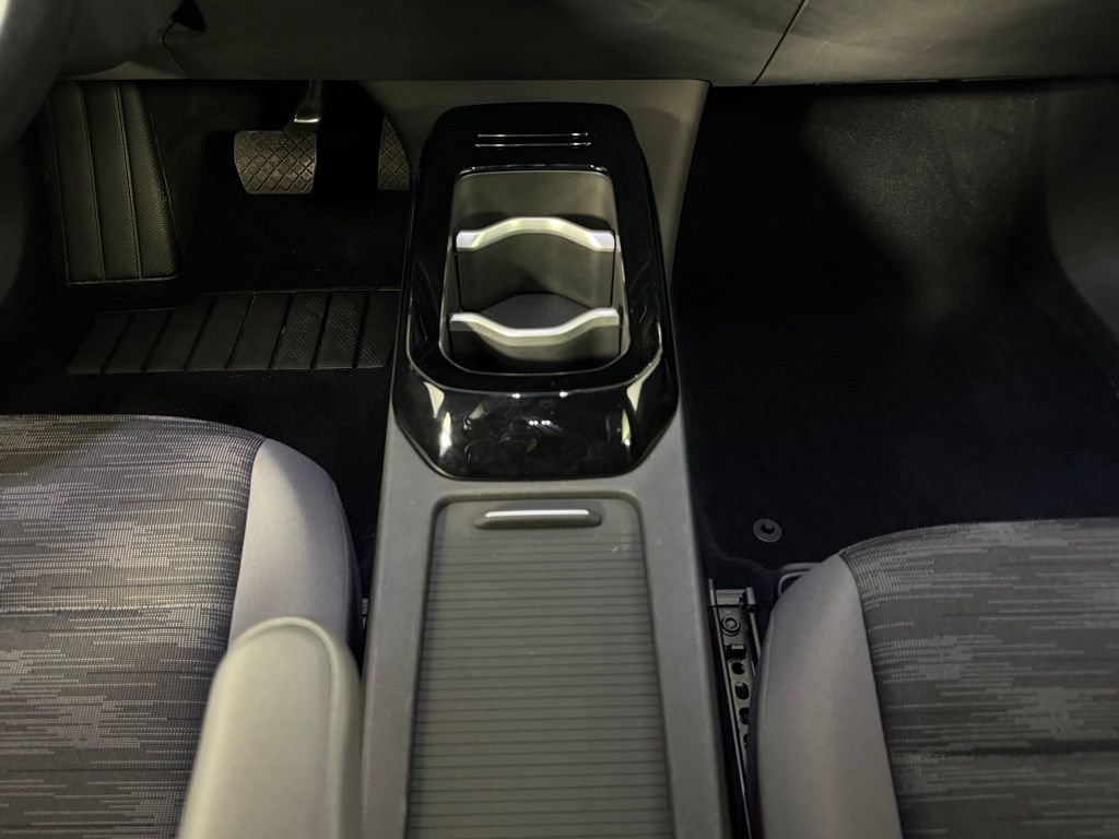 Used 2022 Volkswagen ID.4 Pro image 15