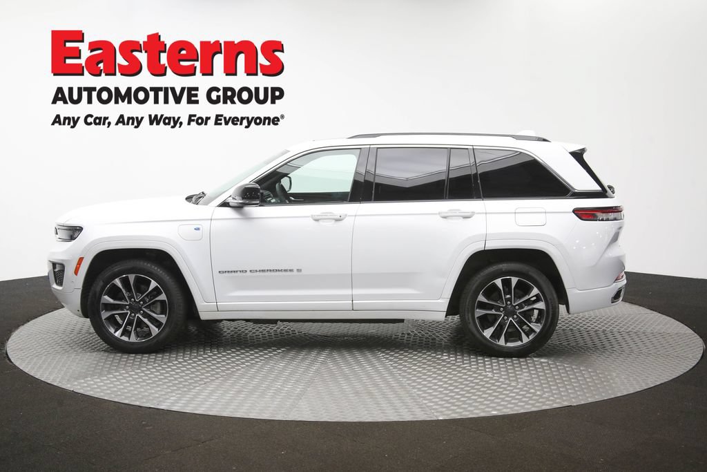 Used 2022 Jeep Grand Cherokee Overland AWD/4WD image 64
