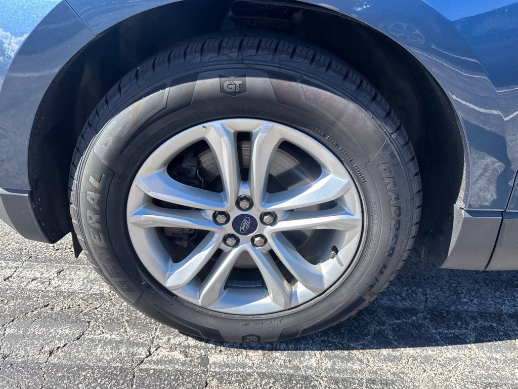 Used 2019 Ford Edge SEL w/ Equipment Group 201A AWD/4WD image 47