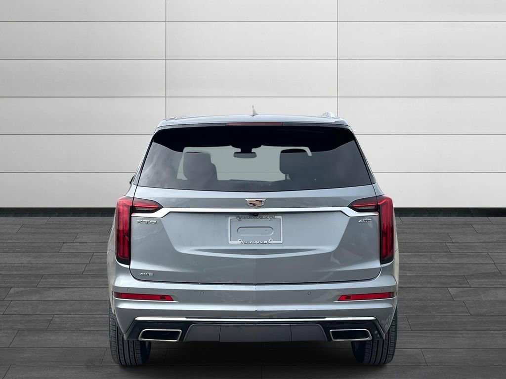 Certified 2023 Cadillac XT6 Premium Luxury image 4