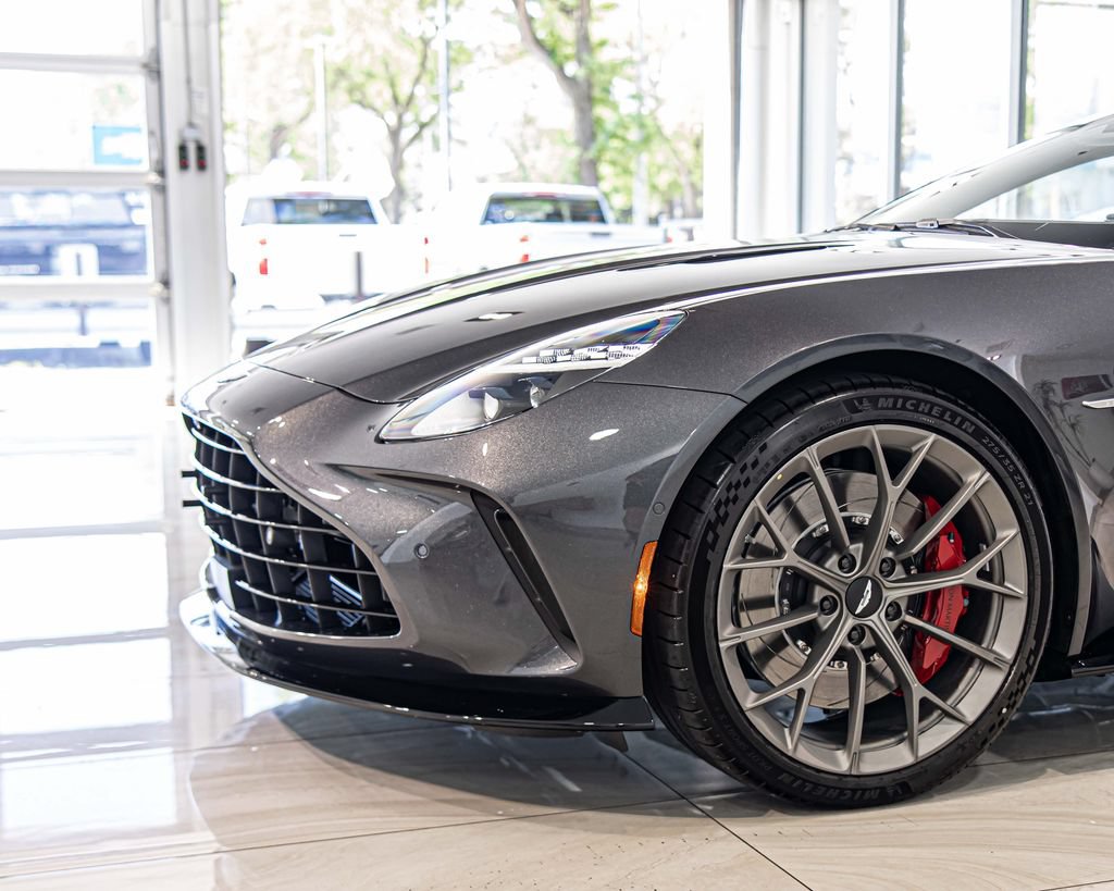 New 2026 Aston Martin V8 Vantage S RWD image 4