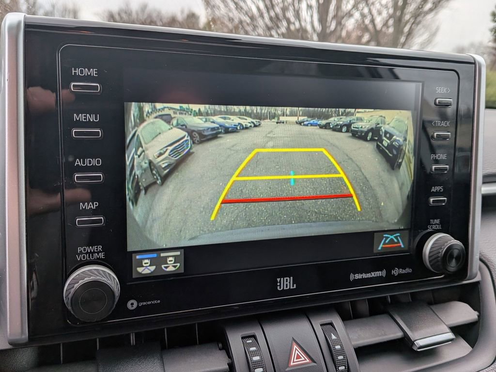 Used 2021 Toyota RAV4 Limited image 11