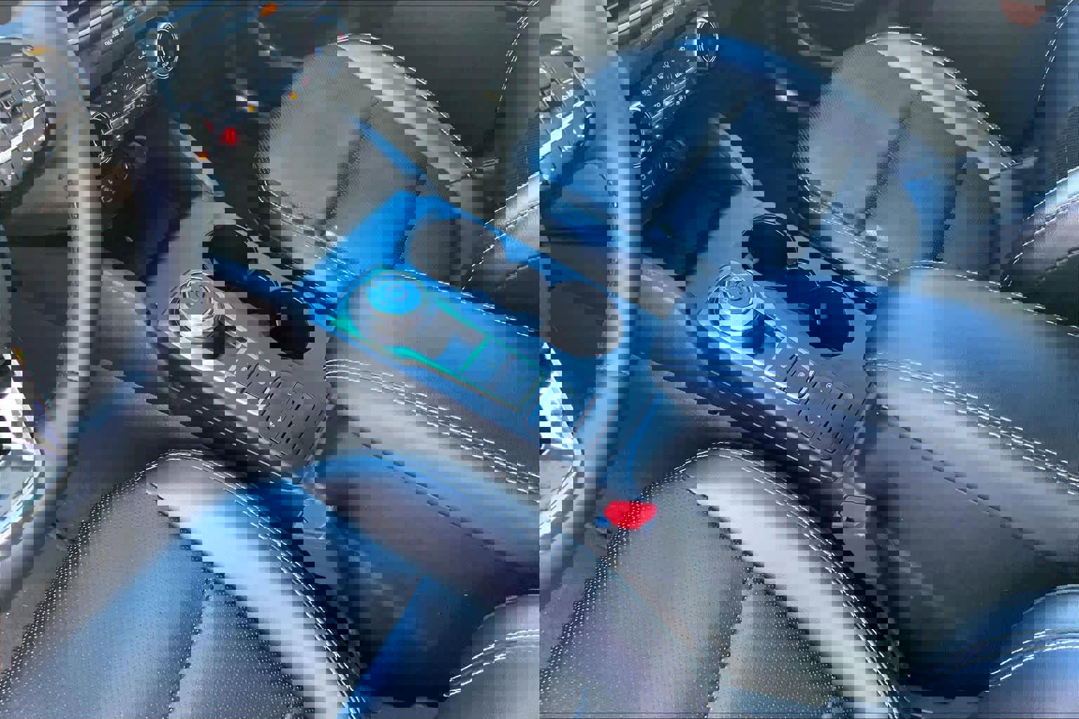 Used 2022 Ford Escape SEL w/ Technology Package image 16