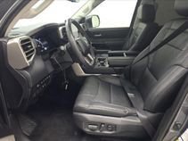 Used 2024 Toyota Tundra Limited AWD/4WD image 18
