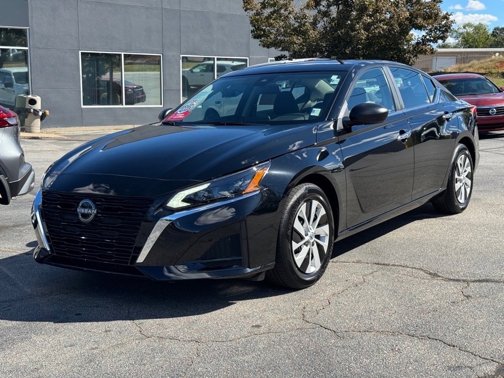 Certified 2025 Nissan Altima 2.5 S image 7