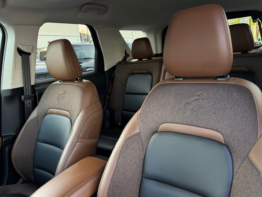 Certified 2025 Ford Bronco Sport Outer Banks w/ Outer Banks Tech Package+ AWD/4WD image 16