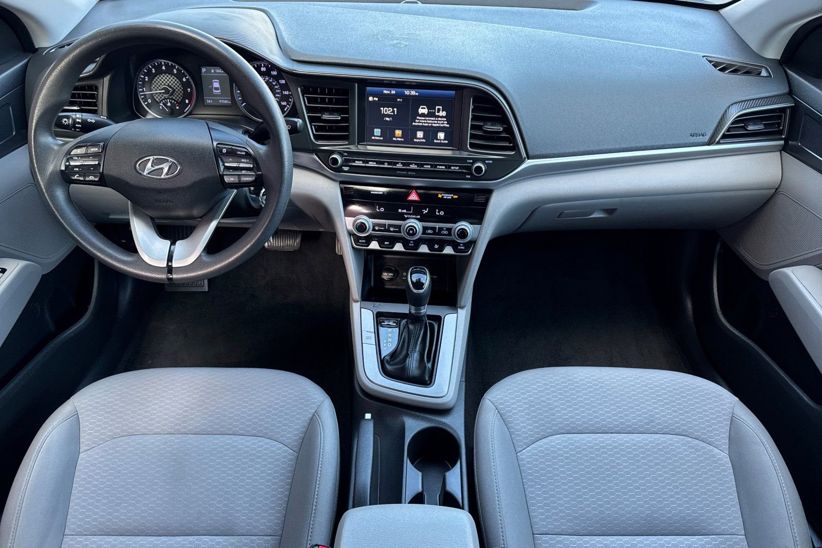 Used 2020 Hyundai Elantra SEL image 4