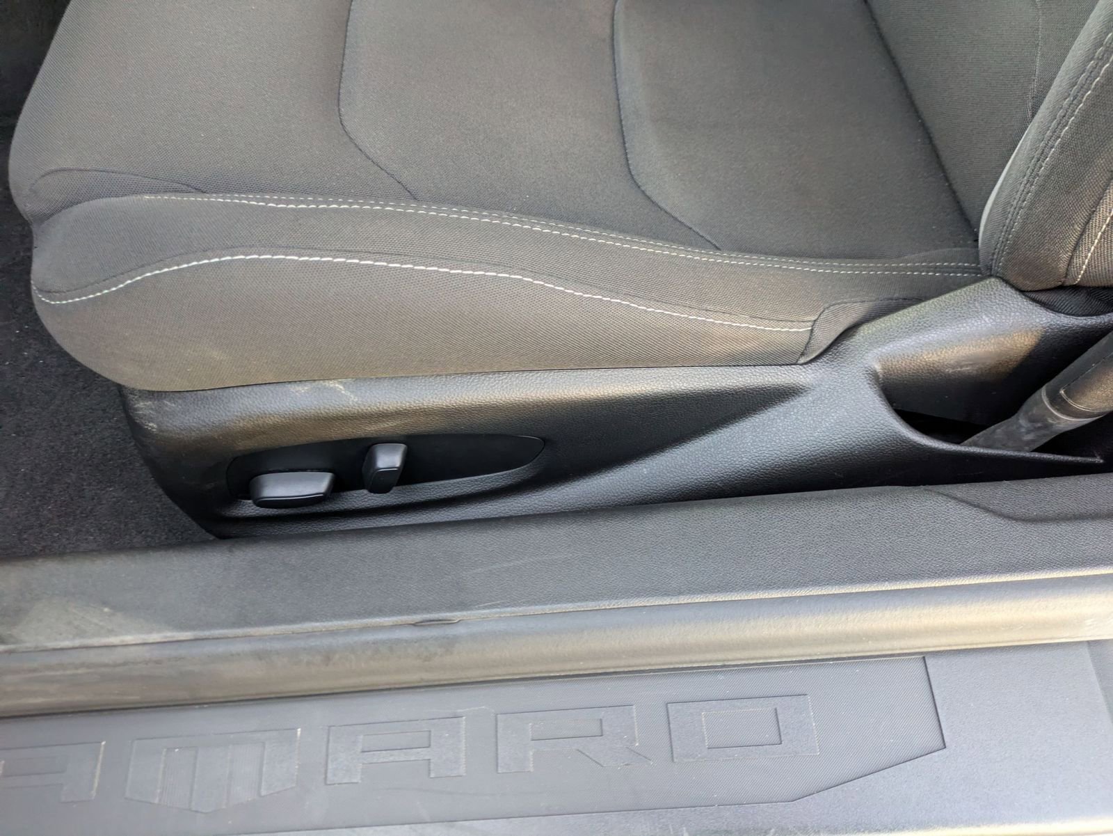 Used 2021 Chevrolet Camaro LT w/ Redline Edition RWD image 22