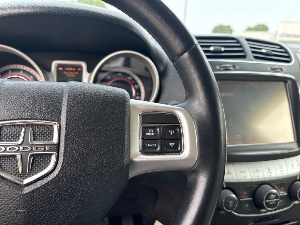 Used 2014 Dodge Journey Limited w/ Flexible Seating Group FWD image 23