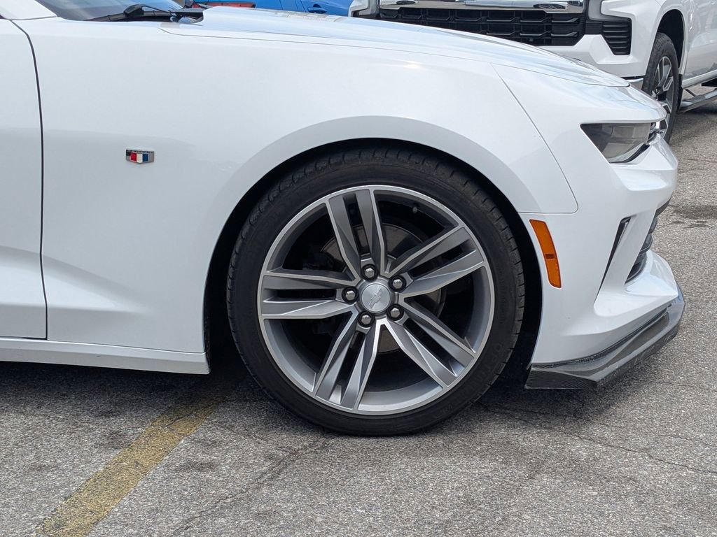 Used 2018 Chevrolet Camaro LT w/ RS Package RWD image 12