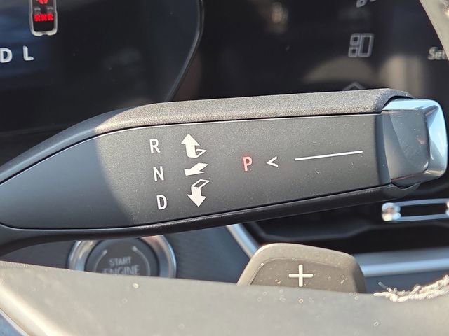 New 2026 Chevrolet Equinox LT w/ Convenience Package II image 16