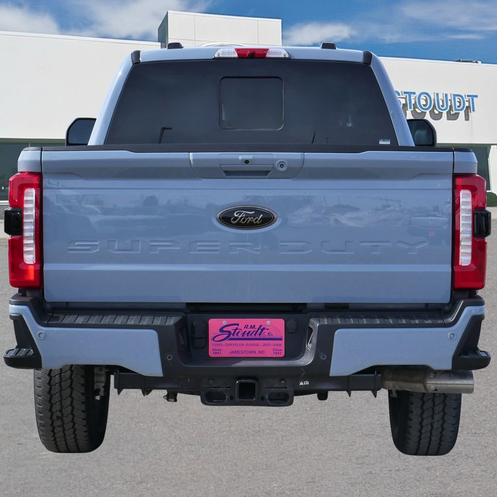 New 2026 Ford F250 Lariat w/ Black Appearance Package image 10