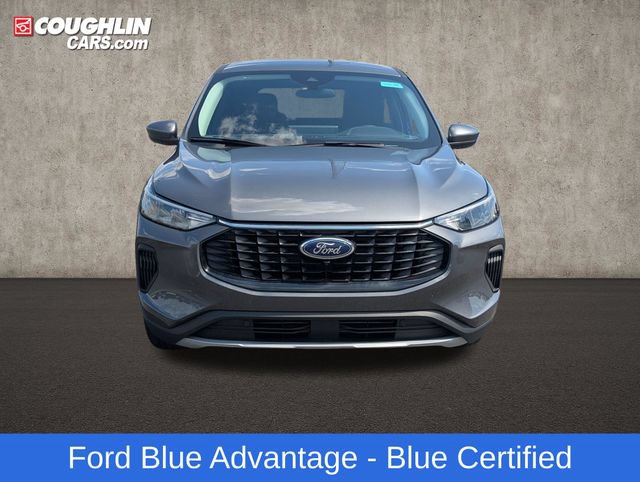 Used 2023 Ford Escape Active w/ Tech Pack #2 AWD/4WD image 3