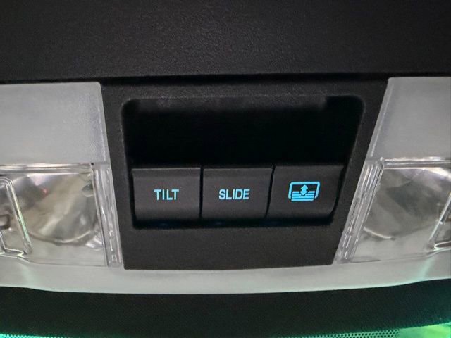 Used 2017 Ford Explorer Limited w/ Equipment Group 301A FWD image 48