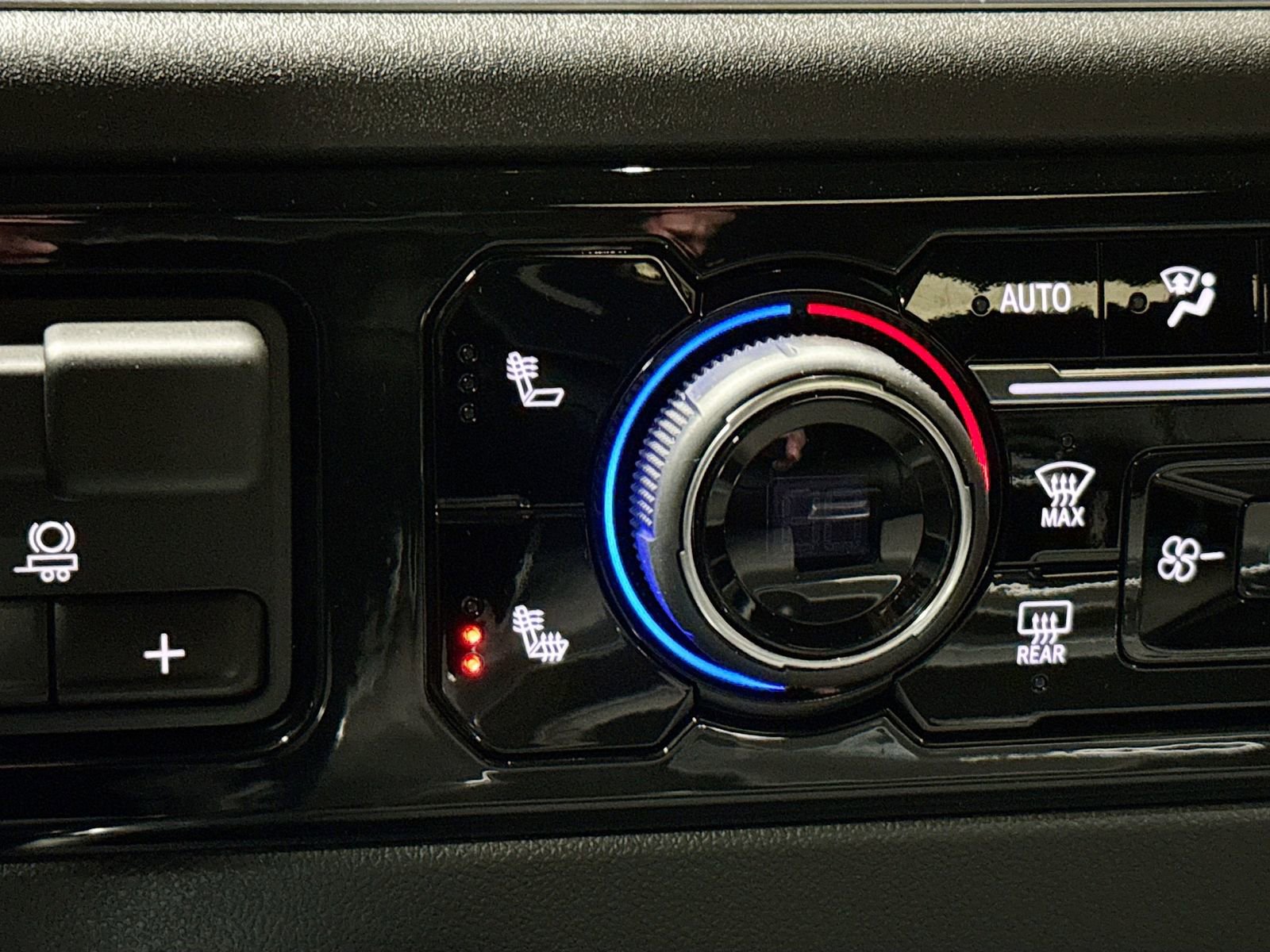 New 2026 Chevrolet Silverado 3500 LT w/ Trail Boss Package image 25