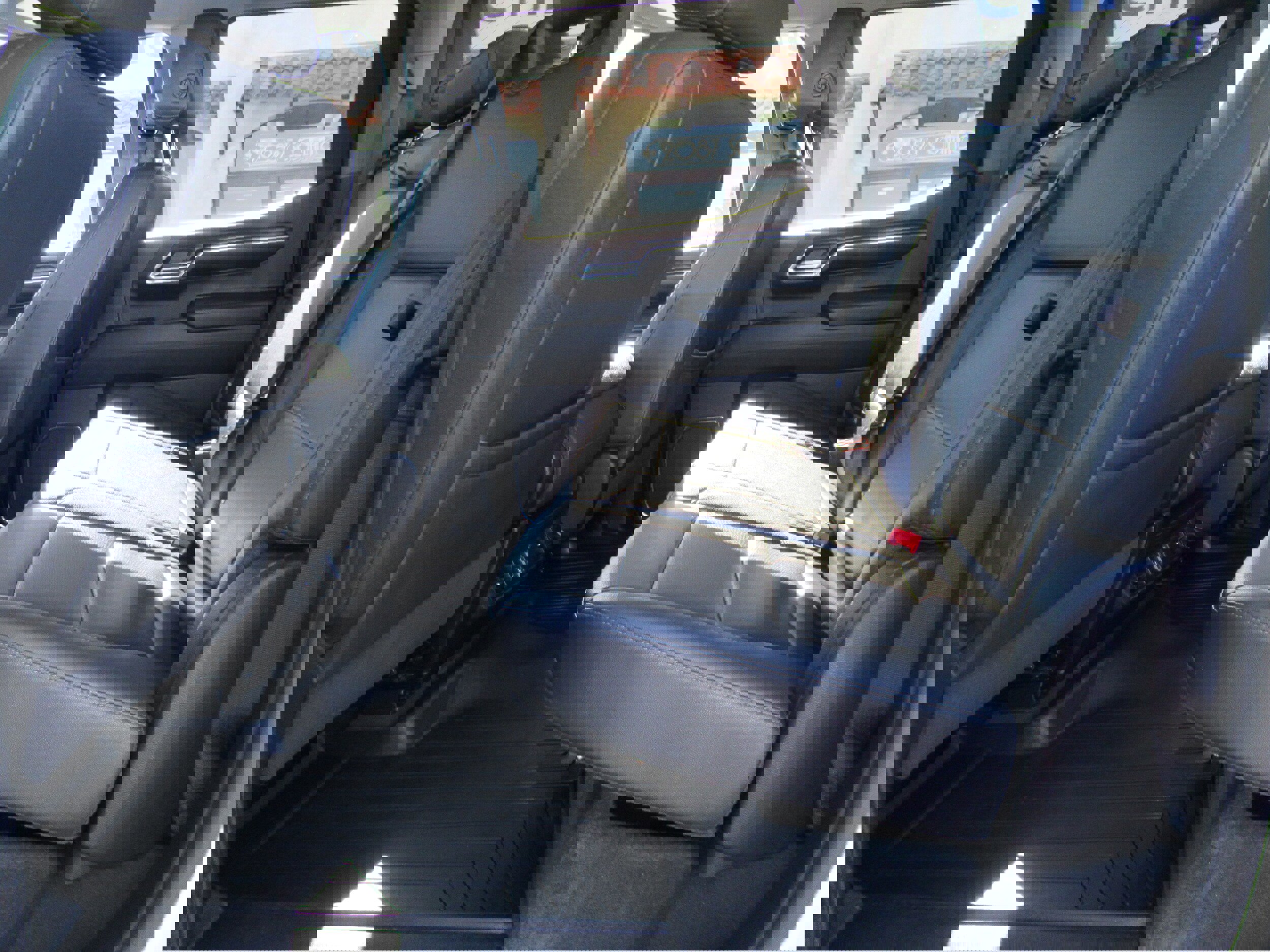 Used 2024 GMC Sierra 1500 SLT image 8