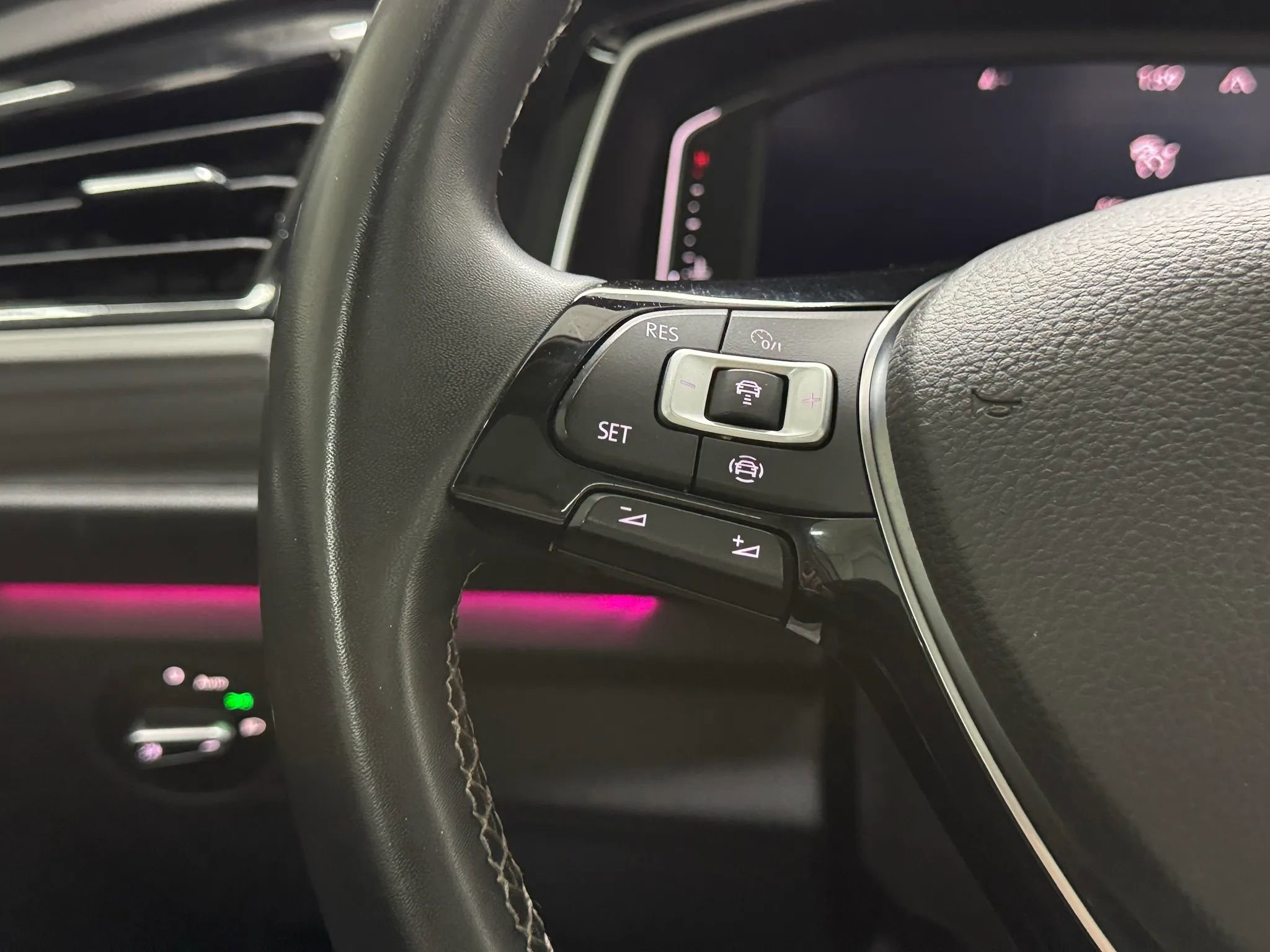 Used 2021 Volkswagen Jetta SEL image 18