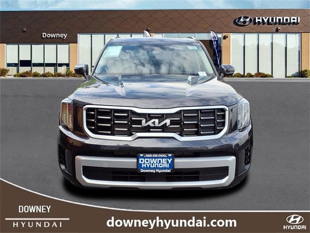 Used 2025 Kia Telluride S image 2