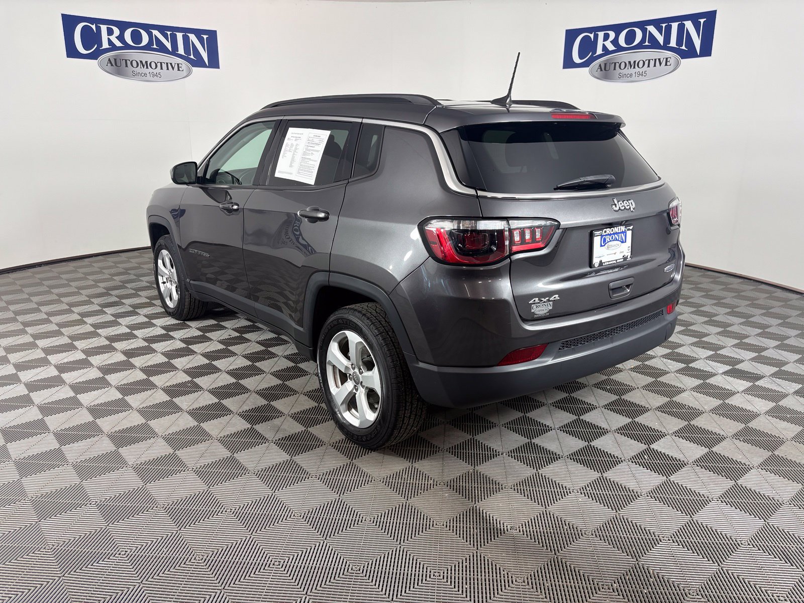 Used 2020 Jeep Compass Latitude AWD/4WD image 30