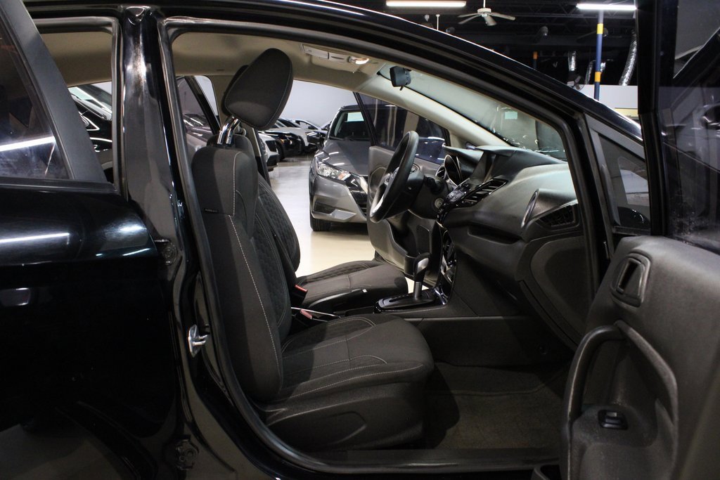Used 2018 Ford Fiesta SE w/ Equipment Group 201A image 12