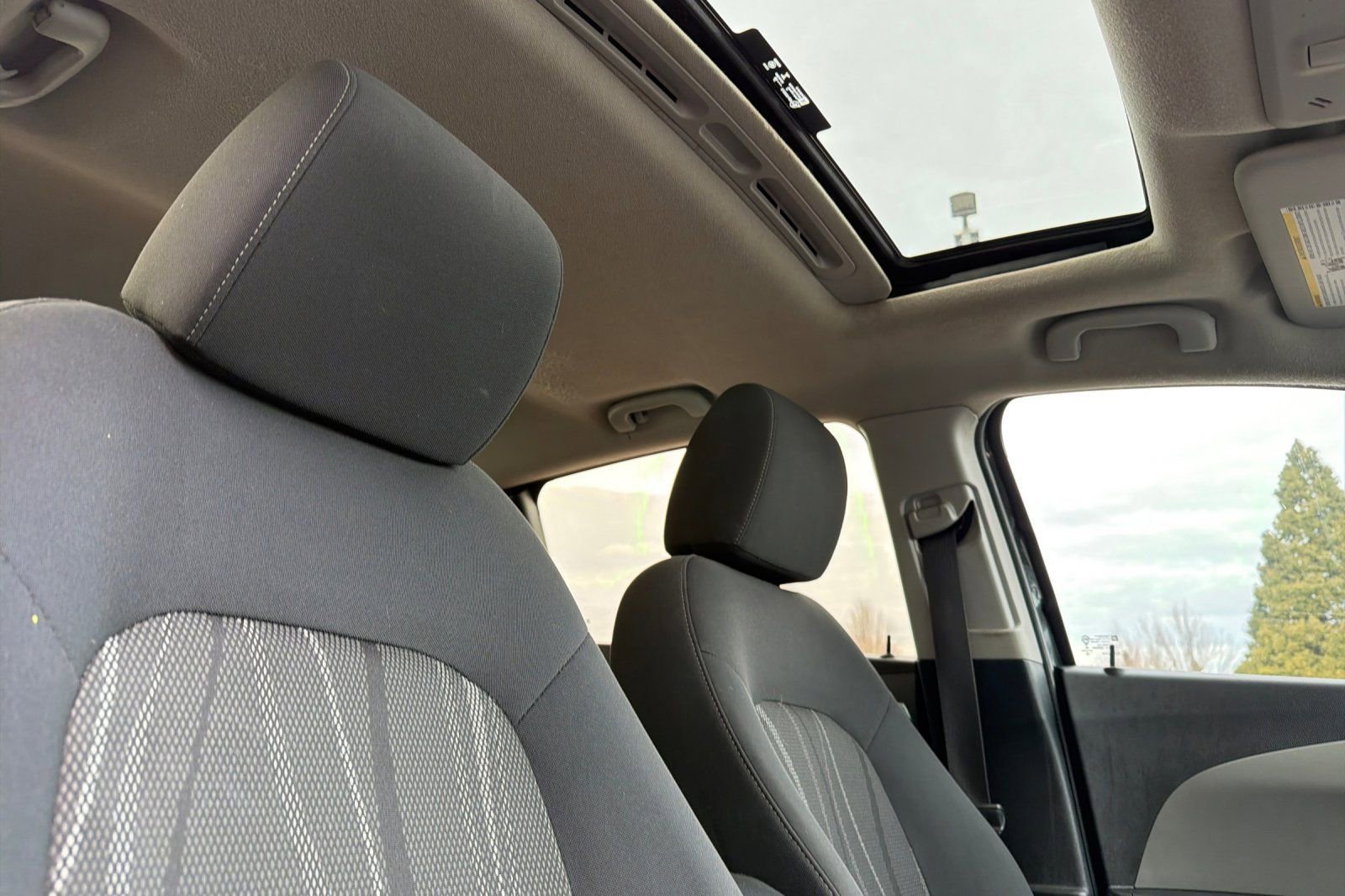 Used 2016 Chevrolet Sonic LT w/ Appearance Package image 16