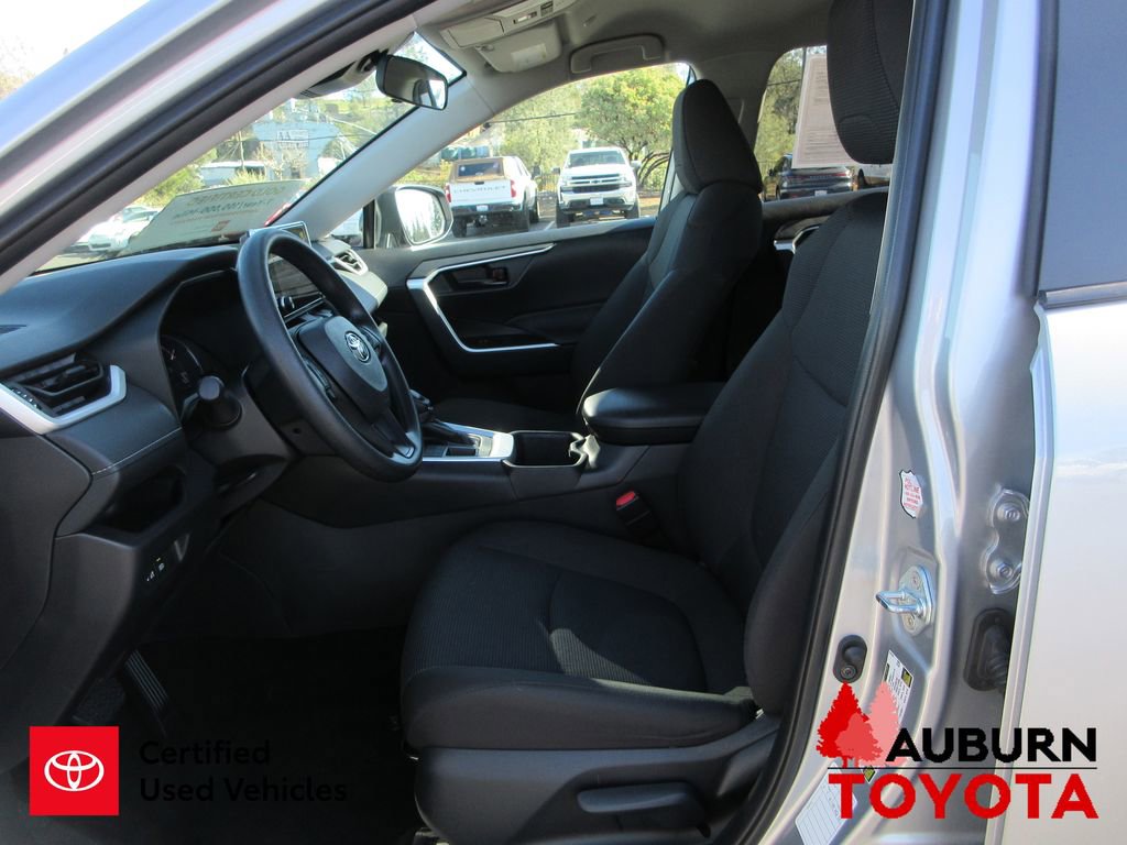 Certified 2025 Toyota RAV4 LE image 9